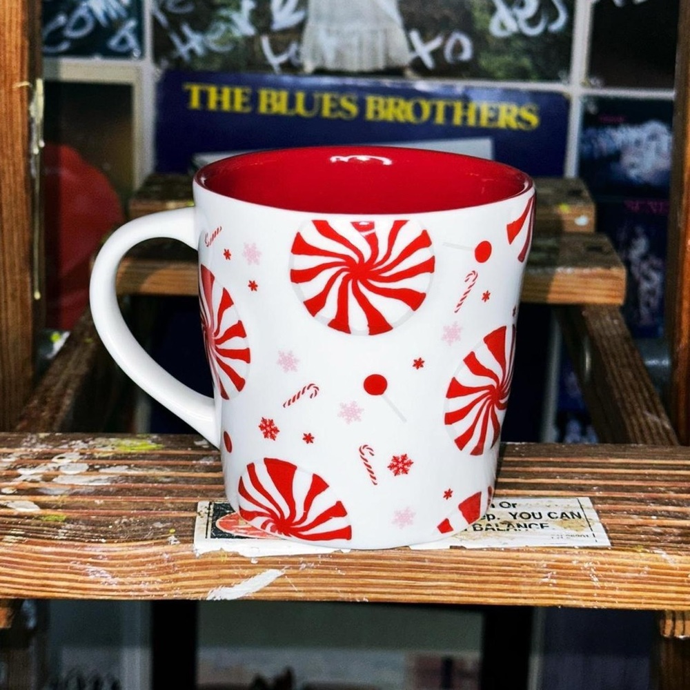 2007 Holiday Starbucks Coffee Mug